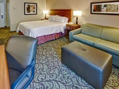 Hampton 3*